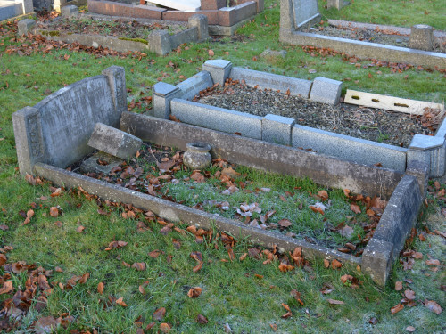 Grave