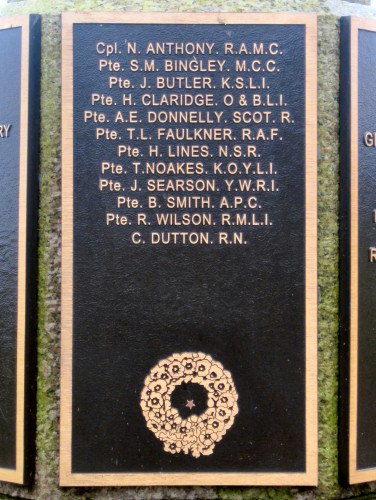 9 o'clock plaque