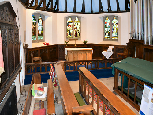 Setting of dado panels