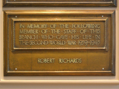 Plaque