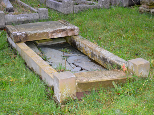 Grave
