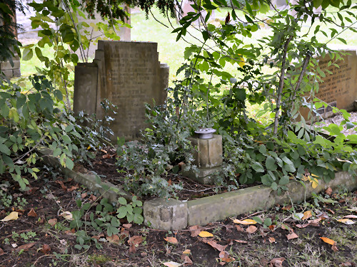 Grave